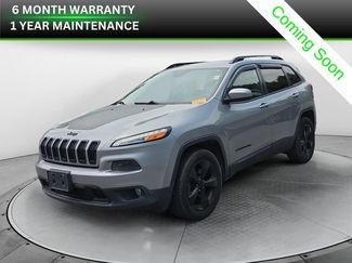Used 2015 Jeep Cherokee Latitude w/ Cold Weather Group AWD/4WD video 1
