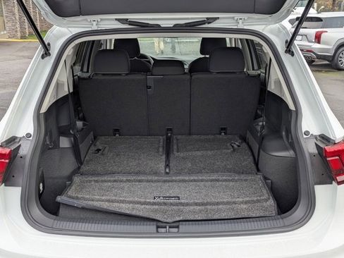 Used 2023 Volkswagen Tiguan S image 29
