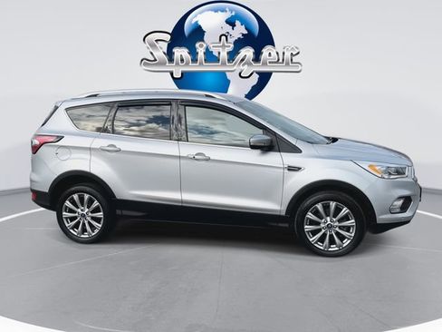 Used 2018 Ford Escape Titanium image 10