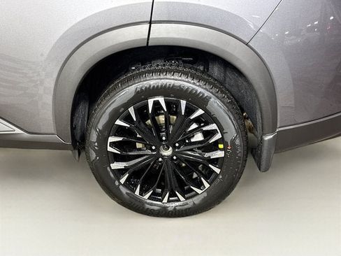 New 2026 Nissan Rogue Dark Armor AWD/4WD image 9