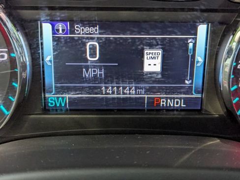 Used 2018 GMC Yukon XL SLT w/ Premium Edition AWD/4WD image 22