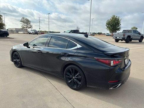 Used 2022 Lexus ES 350 F Sport w/ Accessory Package 2 FWD image 3