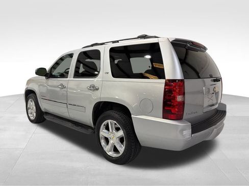 Used 2010 Chevrolet Tahoe LTZ image 9