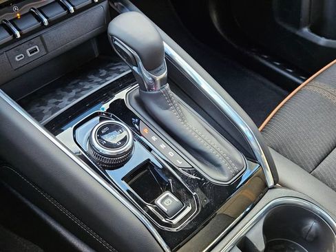 New 2026 GMC Canyon AT4 AWD/4WD image 28