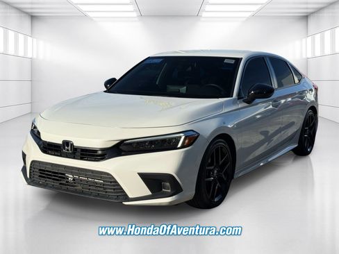 Certified 2023 Honda Civic Sport image 3