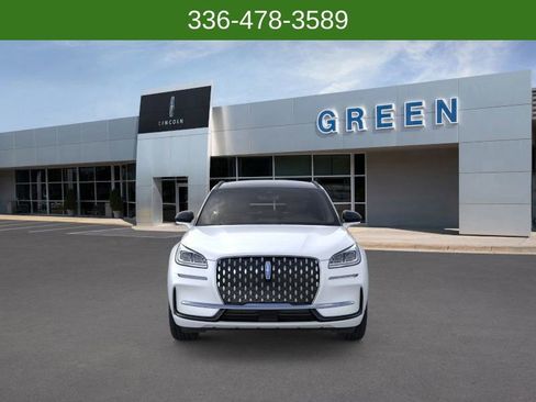 Used 2025 Lincoln Corsair Grand Touring image 6