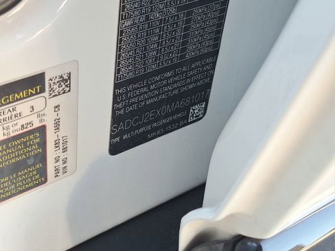 Used 2021 Jaguar F-PACE S image 29