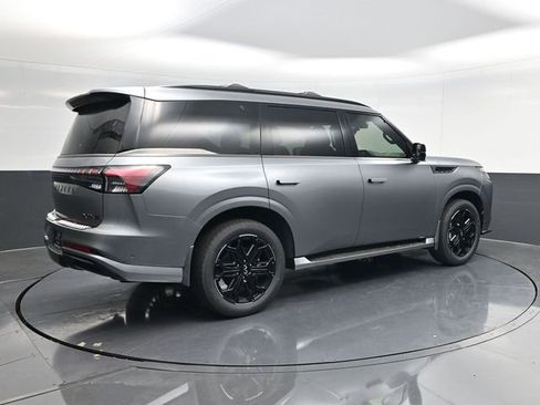 New 2026 INFINITI QX80 4WD image 3