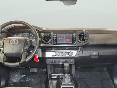 Used 2021 Toyota Tacoma SR w/ SR Convenience Package RWD image 14