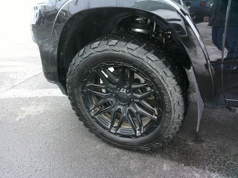 Used 2025 RAM 1500 Tungsten w/ Off Road Group image 11