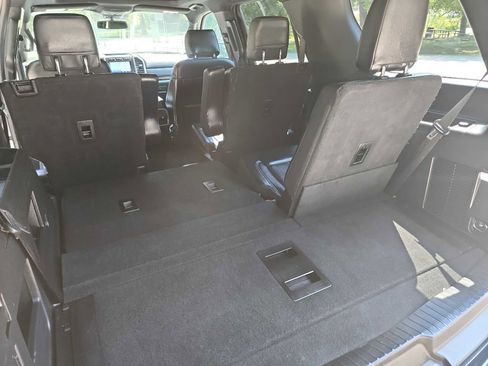 Used 2020 Ford Expedition XLT w/ Equipment Group 202A image 34