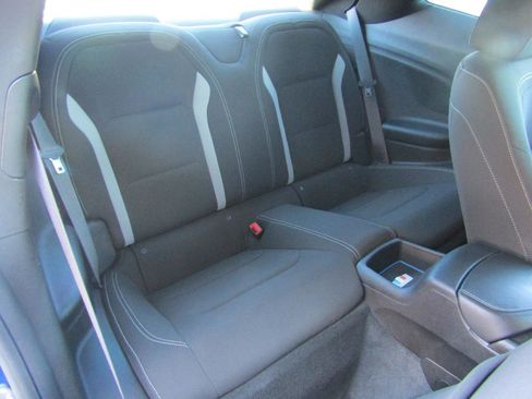 Used 2016 Chevrolet Camaro SS image 13