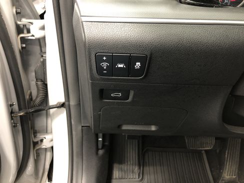 Used 2022 Kia K5 GT-Line w/ GT-Line FWD Premium Package image 16