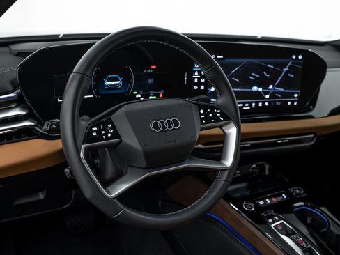 Used 2025 Audi A5 2.0T Premium Plus w/ Premium Plus AWD/4WD image 11
