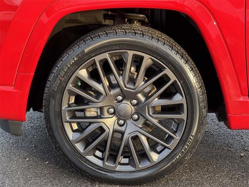 Used 2022 Jeep Compass Limited w/ (RED) Package image 12