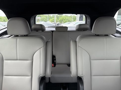 New 2026 GMC Acadia Elevation w/ Black Edition AWD/4WD image 19