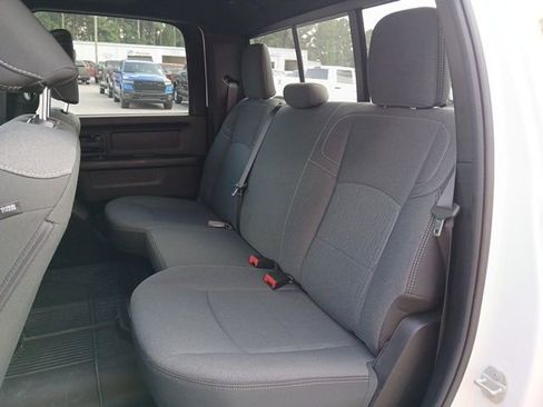 Used 2024 RAM 3500 Tradesman w/ Chrome Appearance Group image 35