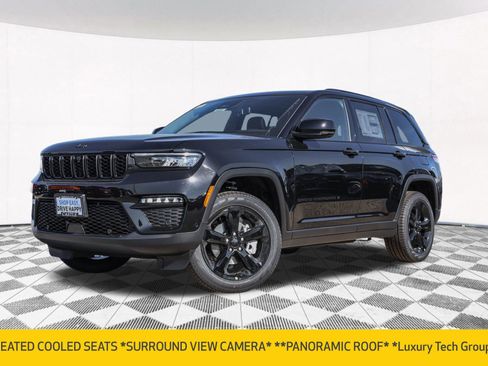 New 2025 Jeep Grand Cherokee Limited w/ Luxury Tech Group II image 2