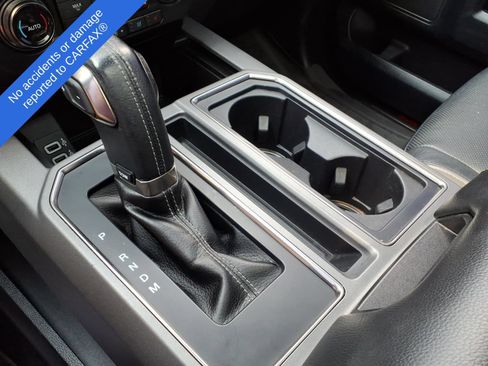 Used 2017 Ford F150 Raptor w/ Equipment Group 802A Luxury AWD/4WD image 24