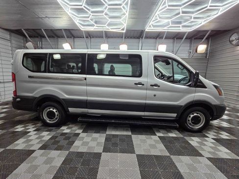 Used 2016 Ford Transit 350 XL RWD image 9