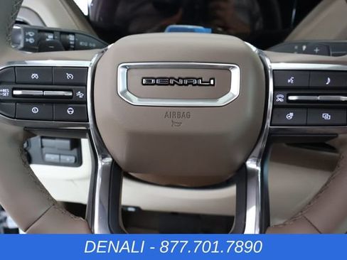 New 2026 GMC Yukon Denali w/ Denali Reserve Package AWD/4WD image 24