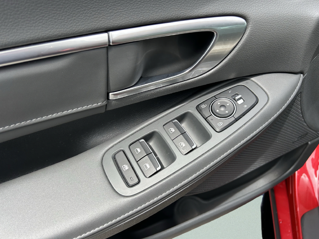 Used 2020 Hyundai Sonata Limited FWD image 22