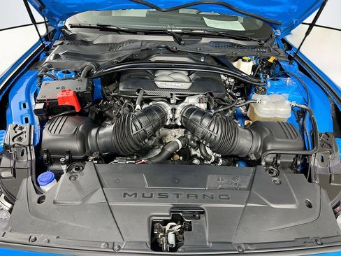 Used 2025 Ford Mustang GT Premium RWD image 28
