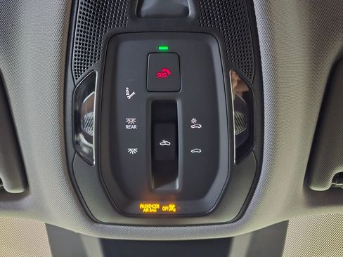 Certified 2025 Audi Q5 Premium Plus w/ Premium Plus image 36