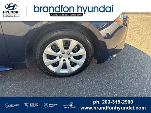 Used 2024 Toyota Corolla LE FWD image 23