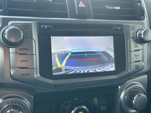 Used 2016 Toyota 4Runner SR5 image 18