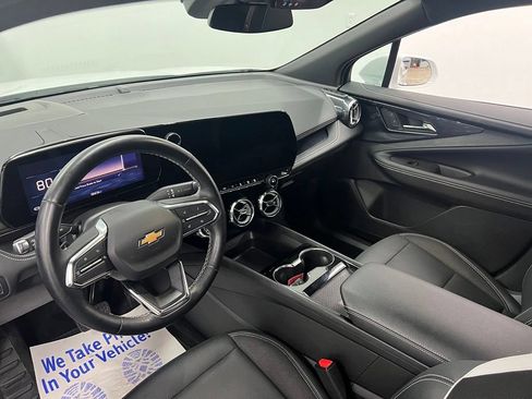 Used 2024 Chevrolet Blazer EV LT AWD/4WD image 14