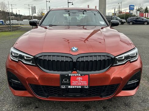 Used 2021 BMW 330e xDrive 330e xDrive w/ M Sport Package image 2