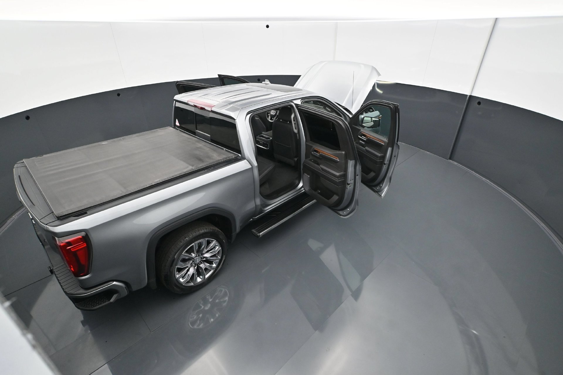 Used 2023 GMC Sierra 1500 Denali w/ Denali Reserve Package AWD/4WD image 39