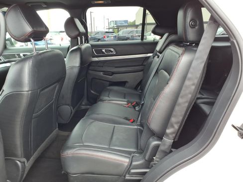 Used 2016 Ford Explorer Sport w/ Equipment Group 401A AWD/4WD image 10
