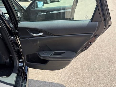 Used 2017 Honda Civic EX image 17