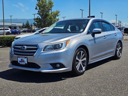 Used 2016 Subaru Legacy 2.5i Limited AWD/4WD image 7
