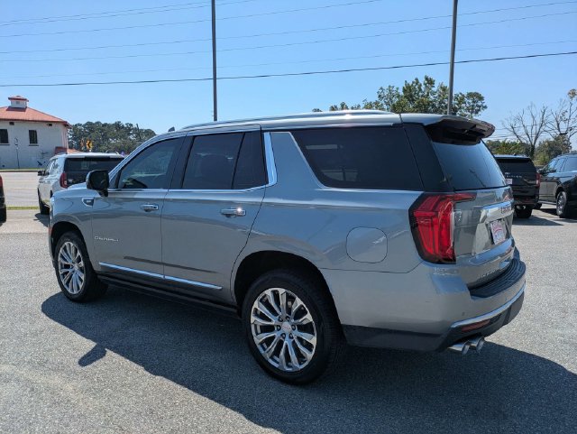Used 2023 GMC Yukon Denali RWD image 6