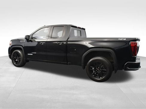 Used 2021 GMC Sierra 1500 Elevation w/ Preferred Package image 2