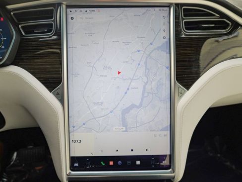 Used 2016 Tesla Model X 90D image 48