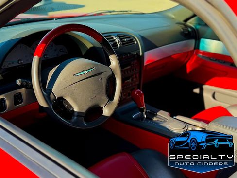 Used 2002 Ford Thunderbird RWD image 9