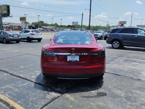 Used 2013 Tesla Model S RWD image 9