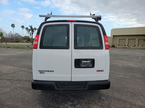 Used 2020 GMC Savana 2500 w/ Driver Convenience Package RWD image 11