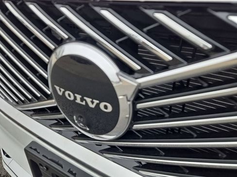 New 2026 Volvo XC90 B6 Ultra w/ Protection Package Premier image 7