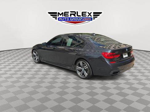 Used 2019 BMW 750i w/ Executive Package RWD image 6