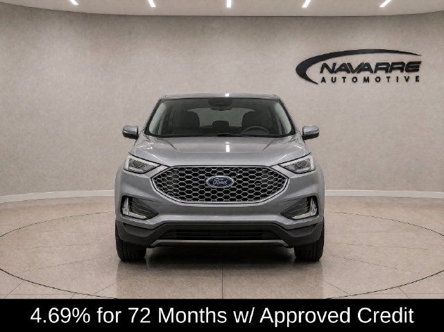 Used 2024 Ford Edge SEL AWD/4WD image 2