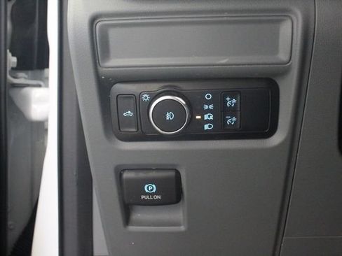 Used 2023 Ford F150 XL w/ XL Chrome Appearance Package AWD/4WD image 11