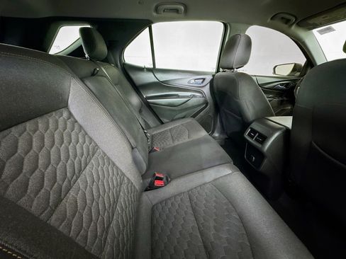 Used 2018 Chevrolet Equinox LT image 26