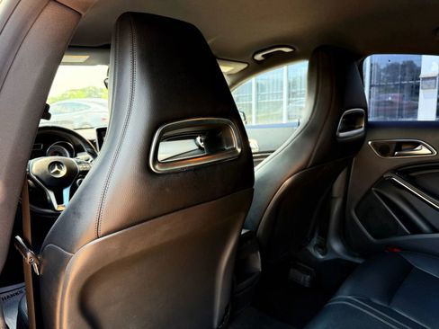 Used 2014 Mercedes-Benz CLA 250 image 26