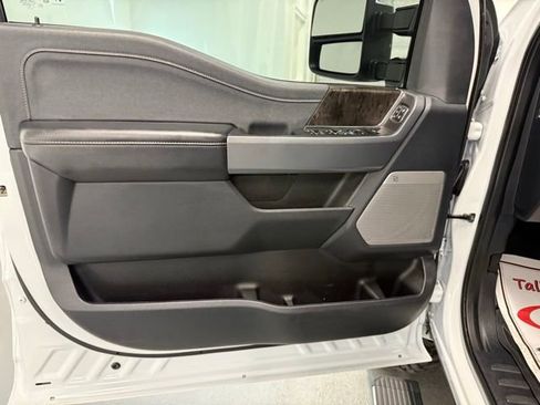 Used 2024 Ford F250 Lariat w/ Lariat Ultimate Package image 14
