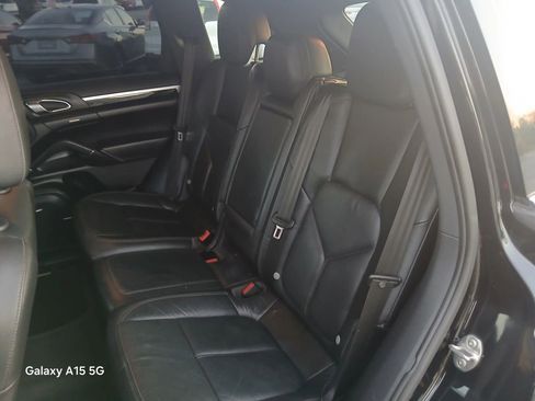 Used 2011 Porsche Cayenne AWD/4WD image 12